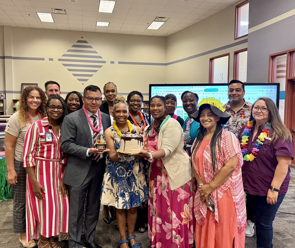 Hilarion Martinez (@hilarionmartin1) on Twitter photo At our final Feeder 2 meeting of the year, we celebrated a special milestone—honoring our beloved principal at <a href="/MeyerElementary/">Meyer Elementary</a> for her 31 years of service. Her legacy of leadership and love for students will be felt for years to come! Congrats C’Ne on a well-earned retirement! At our final Feeder 2 meeting of the year, we celebrated a special milestone—honoring our beloved principal at <a href="/MeyerElementary/">Meyer Elementary</a> for her 31 years of service. Her legacy of leadership and love for students will be felt for years to come! Congrats C’Ne on a well-earned retirement!
