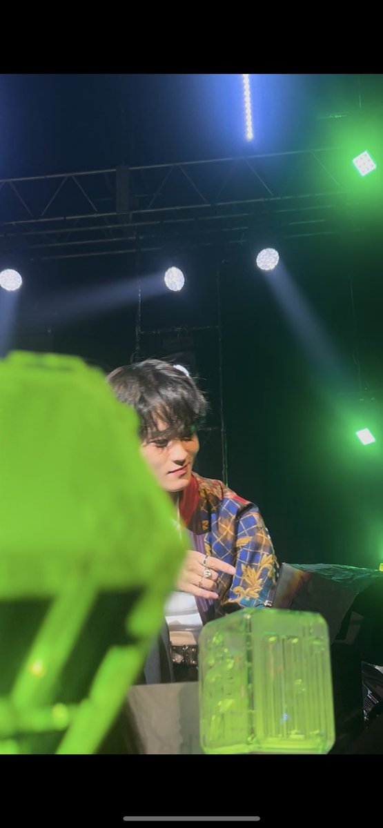 23renjun03's tweet photo. 마크리 너무 귀엽다🐯🫑🌱💚
#mark #TheFirstfruit #마크 #マーク https://t.co/u7D2uqKmW2
