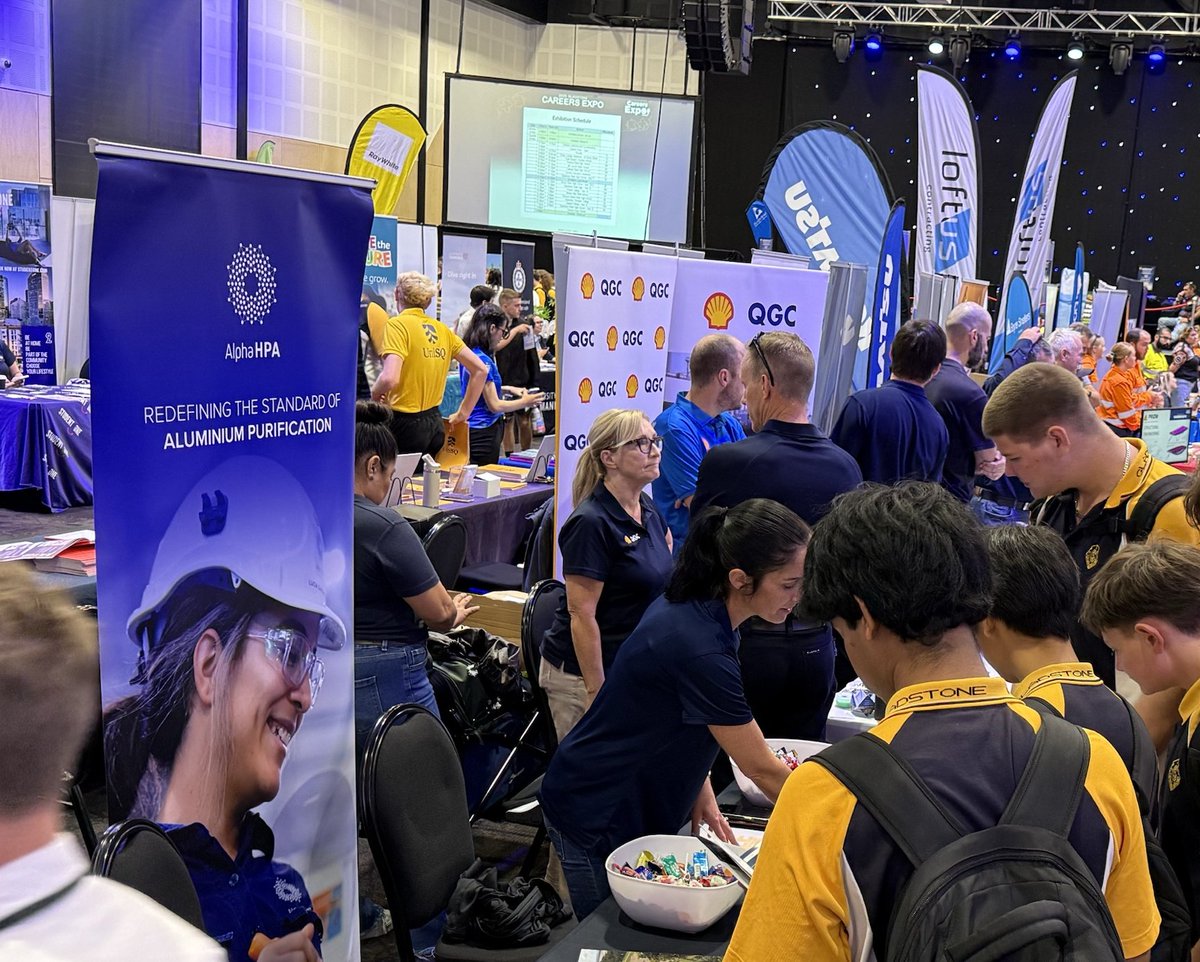 Big thanks to the students who stopped by our booth at the COGSY Careers Expo! Great conversations about sustainable tech and future careers.  

#WeAreAlphaHPA #STEM #Gladstone