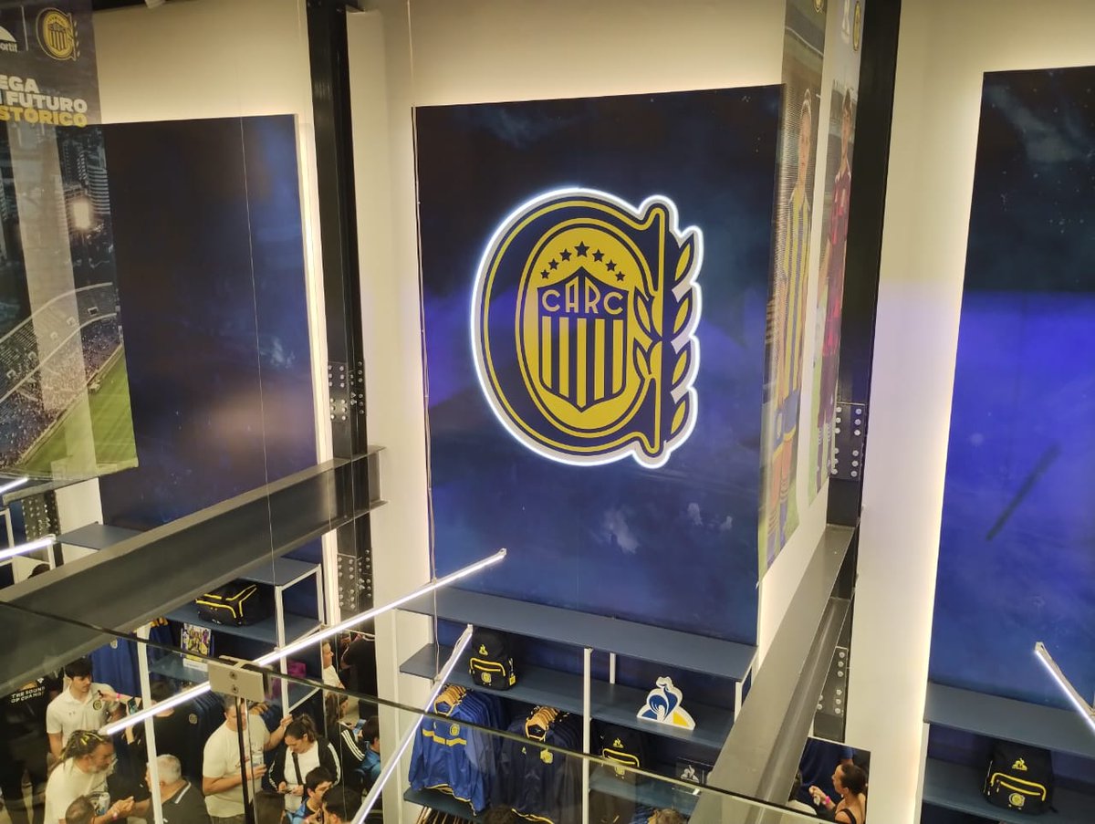 En breve <a href="/LuchoPeron4/">Lucho Central</a> desde la.tienda oficial