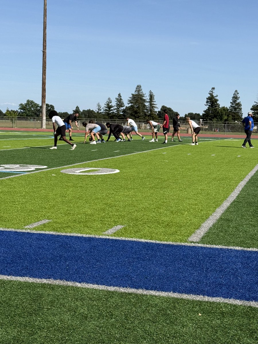 Coach Magaña (@coachmagana) on Twitter photo Huge shoutout to HC <a href="/coachfatten/">Andy Fatten</a> and RC <a href="/earl_manion/">Coach Manion</a> for the opportunity to stop by and checkout <a href="/WPirateFootball/">Wheatland Union High School Football</a>! Excited to follow all of your guys success this upcoming season. Ball out! Nice catching up, coaches!
<a href="/WillametteFB/">Willamette Football</a> Huge shoutout to HC <a href="/coachfatten/">Andy Fatten</a> and RC <a href="/earl_manion/">Coach Manion</a> for the opportunity to stop by and checkout <a href="/WPirateFootball/">Wheatland Union High School Football</a>! Excited to follow all of your guys success this upcoming season. Ball out! Nice catching up, coaches!
<a href="/WillametteFB/">Willamette Football</a>