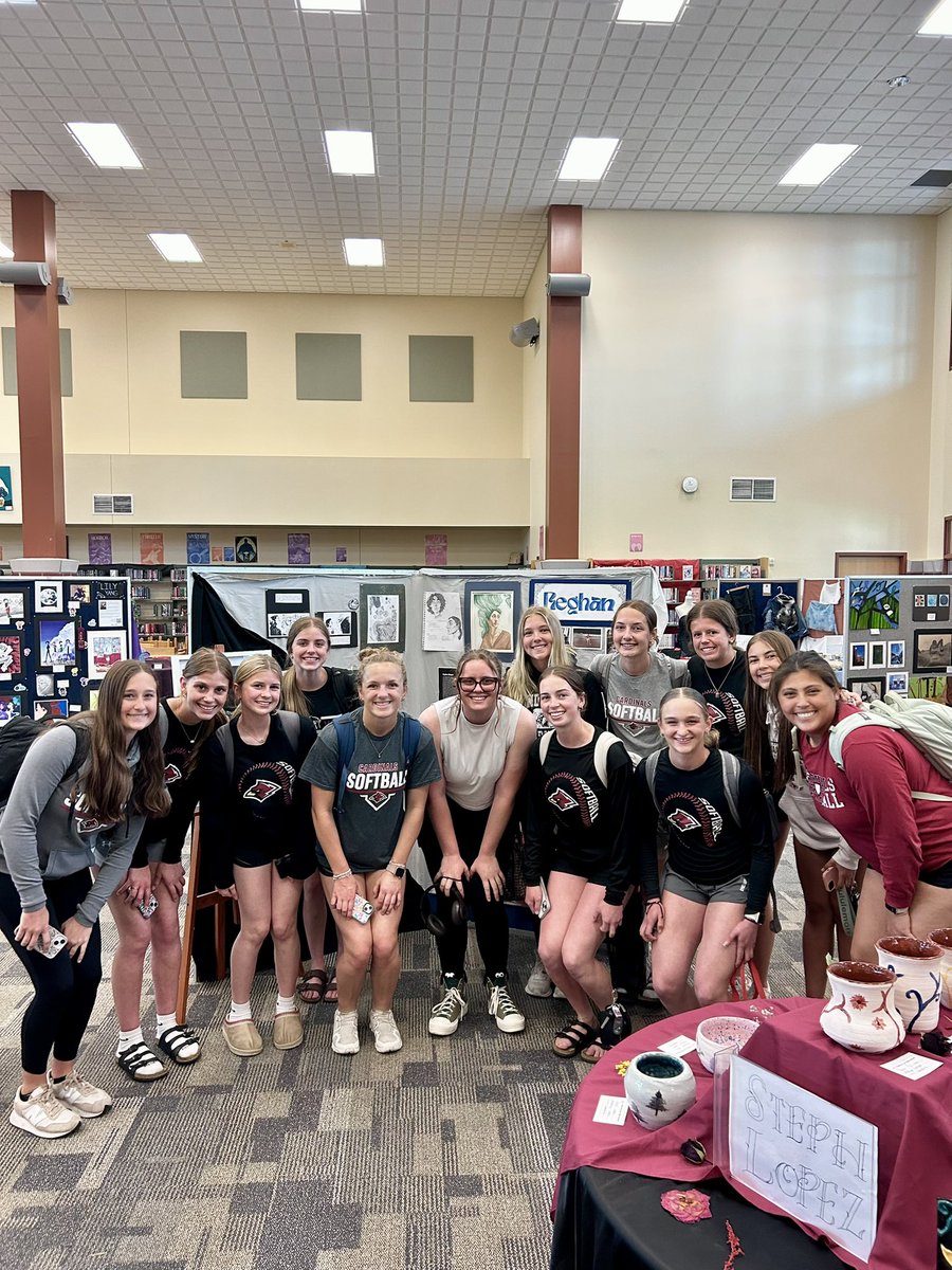 Reghan Ziegler (@reghan_ziegler) on Twitter photo I ❤️ my team. Thanks for coming to the art show to see my work. You’re all the best. <a href="/fondyfastpitch1/">Fond du Lac Softball</a> I ❤️ my team. Thanks for coming to the art show to see my work. You’re all the best. <a href="/fondyfastpitch1/">Fond du Lac Softball</a>