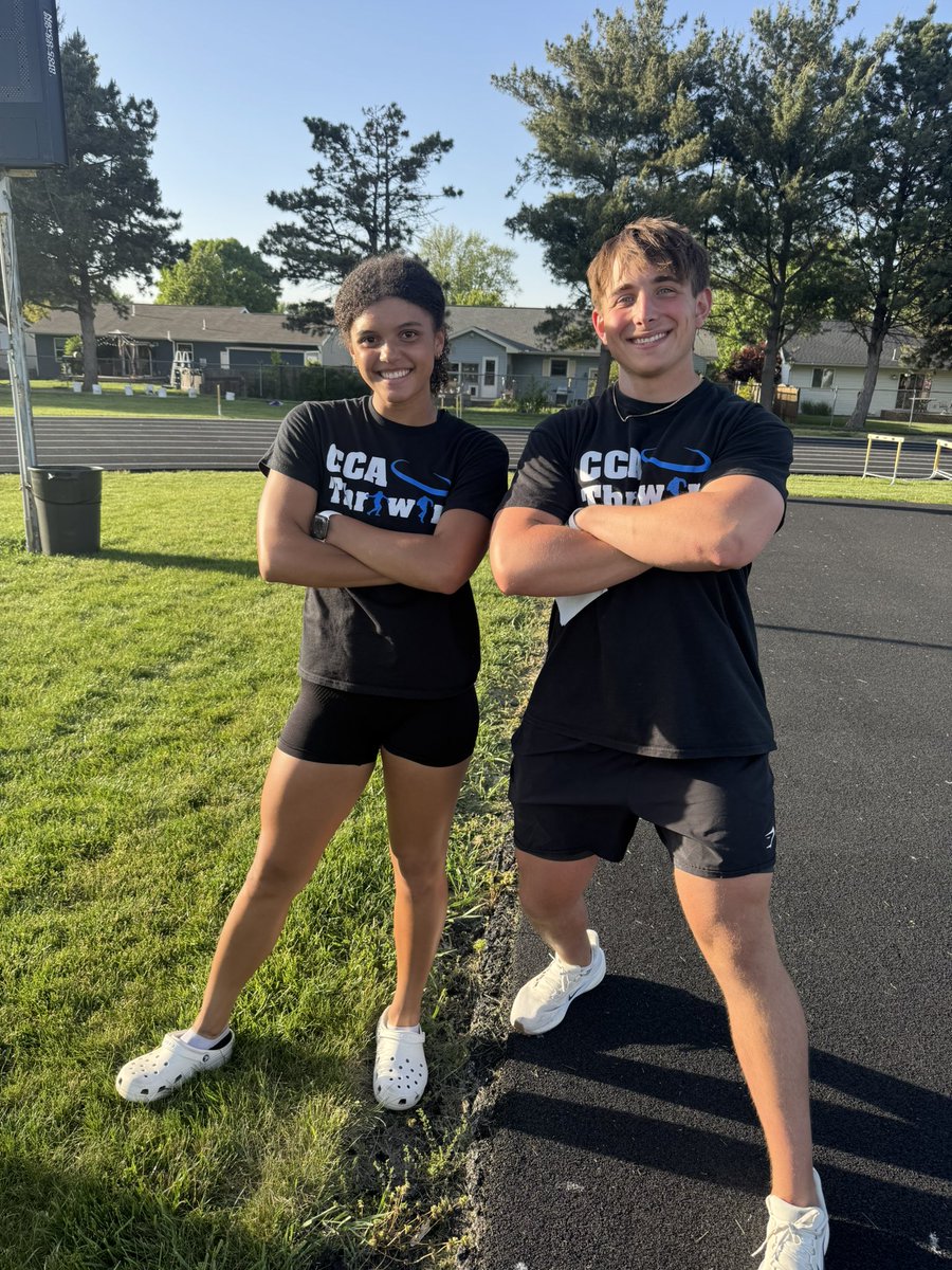 #CCATF @ SQM | Discus 

Nakia Tangang &amp; Landon Prince, both Meet Champs, both Lifetime Bests, both Auto Qualifiers!