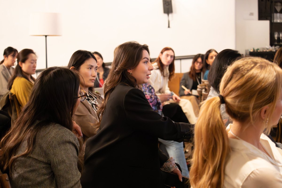 counterpartvc's tweet photo. Overhead in the Presidio, SF at our 3rd Annual Women in CVC Summit ⬇️
@tanvinarain @wolfie__21 https://t.co/AlrY9wuzJh