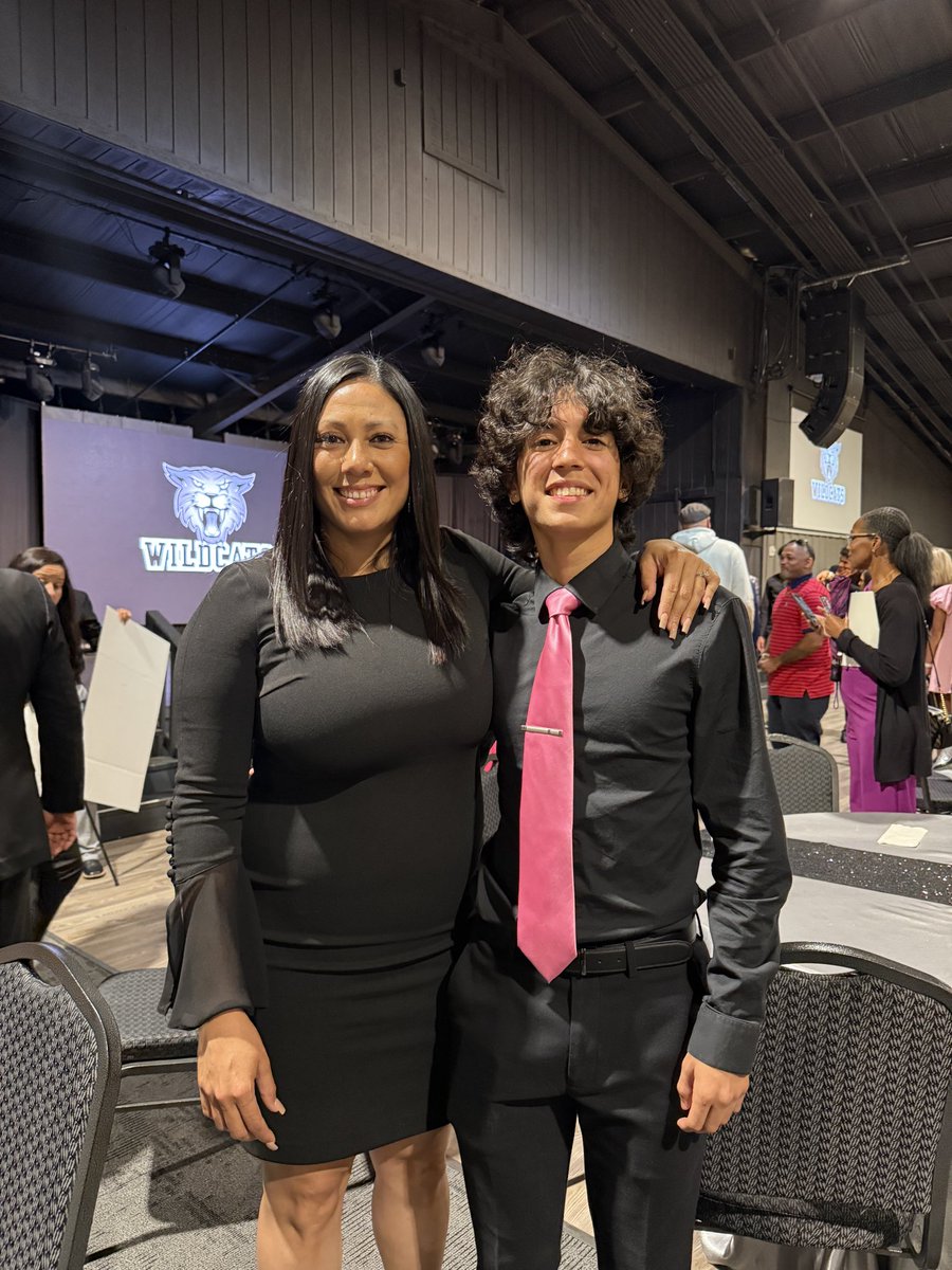 nhadia's tweet photo. Great job @miguel8_guzman !! We're are proud of your work on and off the field. @guzmanmichaelr https://t.co/2uMyZu9cqM