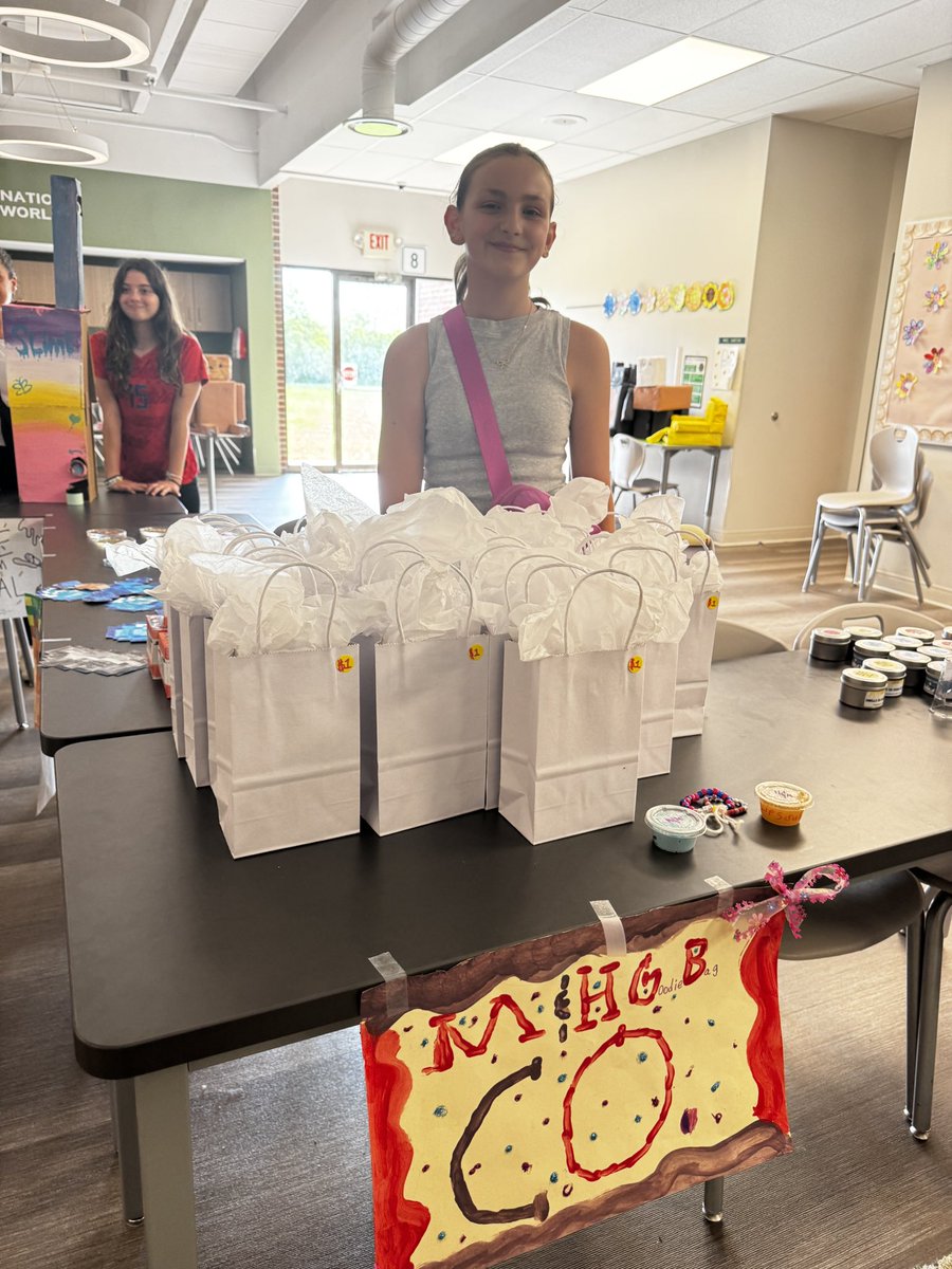 Jennifer Hancock tweet media