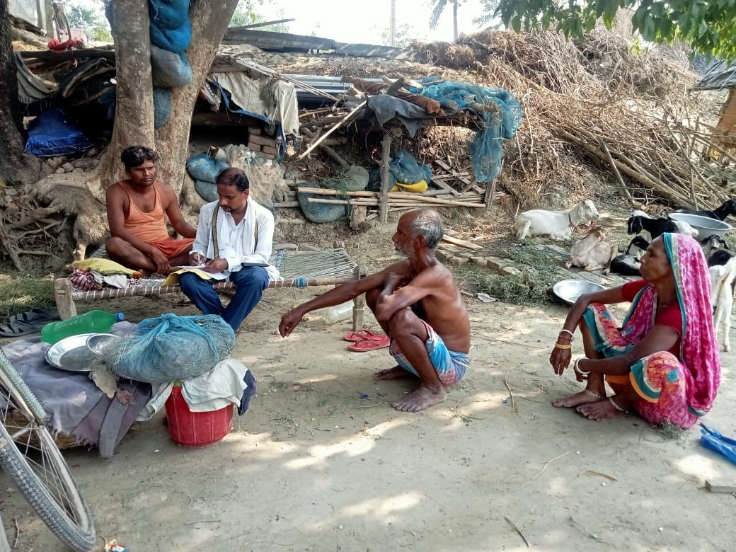 Md Ekram (@ekrampro) on Twitter photo Empowering #fisherfolk communities! Our team is on the ground in Muzaffarpur district, engaging with fisherfolks to discuss their #rights, govt schemes, and the impact of #climatechange on their livelihoods #ClimateAction #ClimateJustice <a href="/ActionAidIndia/">ActionAid Association</a> <a href="/sndeep/">Sandeep Chachra</a> <a href="/saurabhiirm/">Saurabh Kumar</a> Empowering #fisherfolk communities! Our team is on the ground in Muzaffarpur district, engaging with fisherfolks to discuss their #rights, govt schemes, and the impact of #climatechange on their livelihoods #ClimateAction #ClimateJustice <a href="/ActionAidIndia/">ActionAid Association</a> <a href="/sndeep/">Sandeep Chachra</a> <a href="/saurabhiirm/">Saurabh Kumar</a>