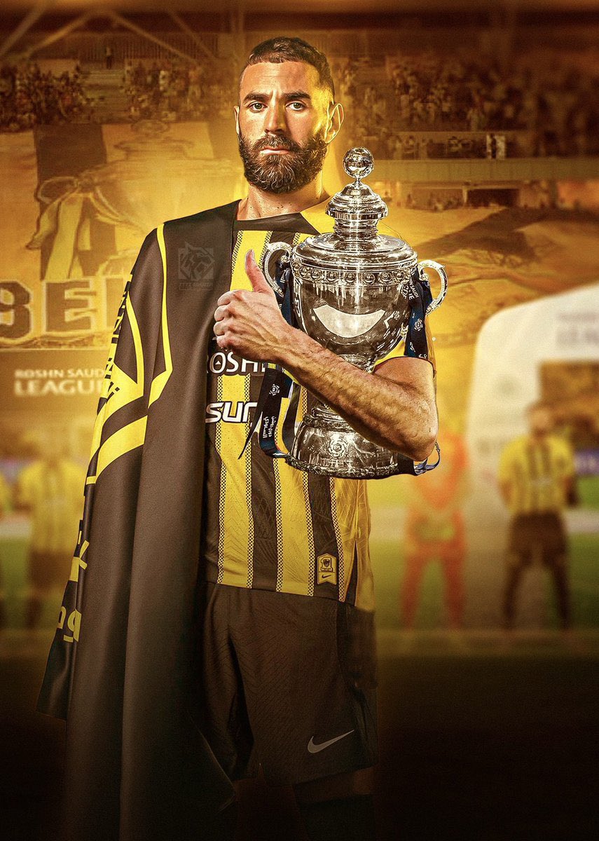 ad57v's tweet photo. مبروك التتويج #بالكأس!
الذهب لا يليق إلا بالأبطال… و #الاتحاد دائماً في القمة!
لحظات تاريخية تُخلّد في ذاكرة المجد، فهنيئاً لكم هذا الإنجاز العظيم.
#الاتحاد_الرائد
#الاتحاد_بطل_اقوى_دوري
#الاتحاد #نادي_الاتحاد https://t.co/52UoHVyXkW