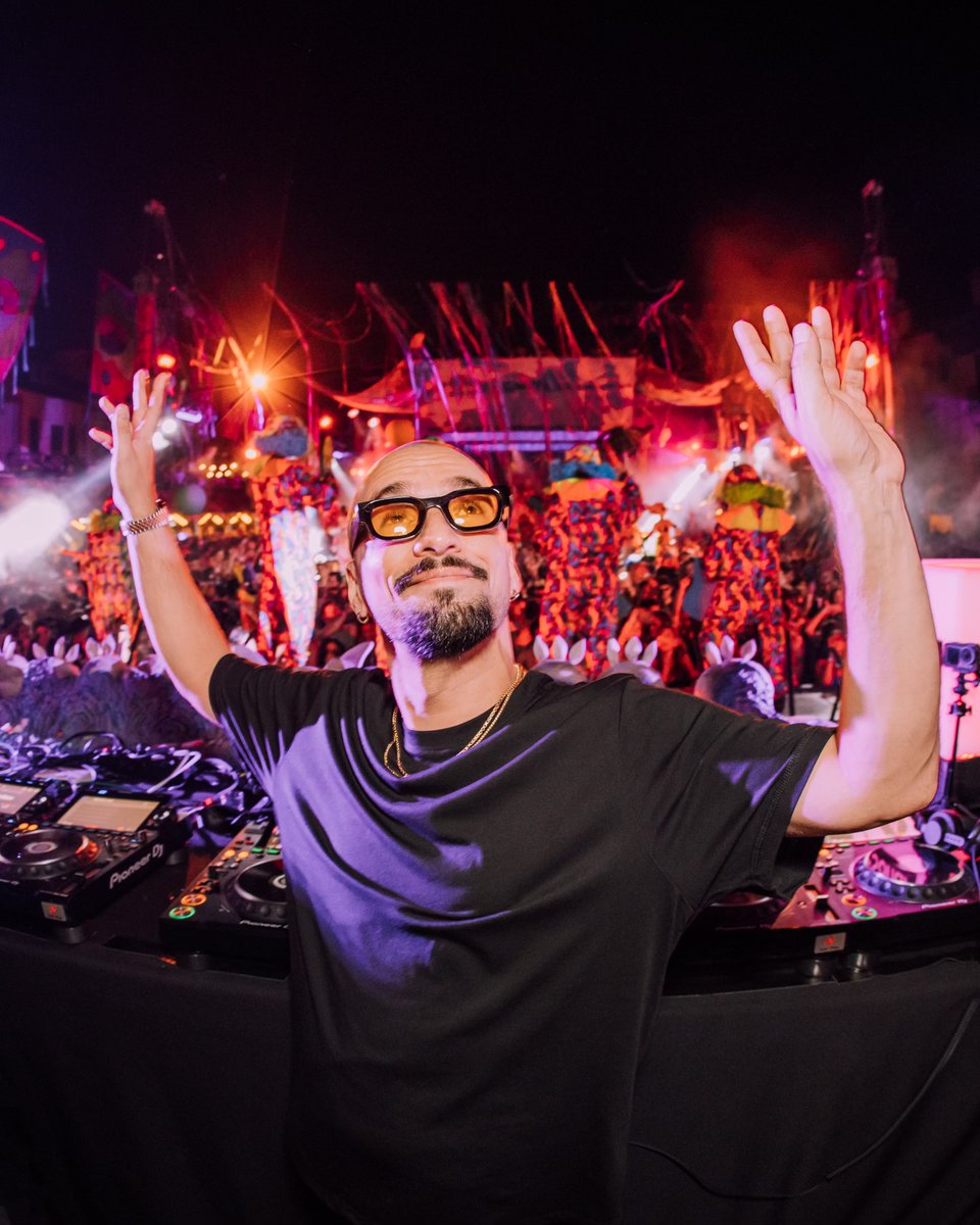 LEDpresents's tweet photo. #DiscoDom by day ➡️ @Dombresky by night 🪩💫

Start your day with Disco Dom at #LEDDayClub next Saturday — then keep the energy going with the official after party at Spin 👀

Tickets 🎟️ https://t.co/nasRsfG5mm https://t.co/COR28UMmlr