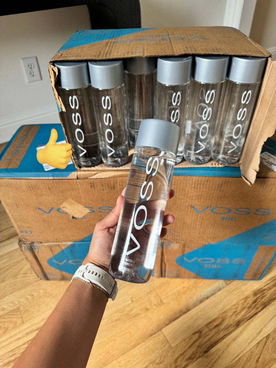HUGE shoutout to <a href="/vosswater/">Voss Water</a> for sending over this care package. For those of y’all that watch the stream you know we don’t play about our water 💪🏽