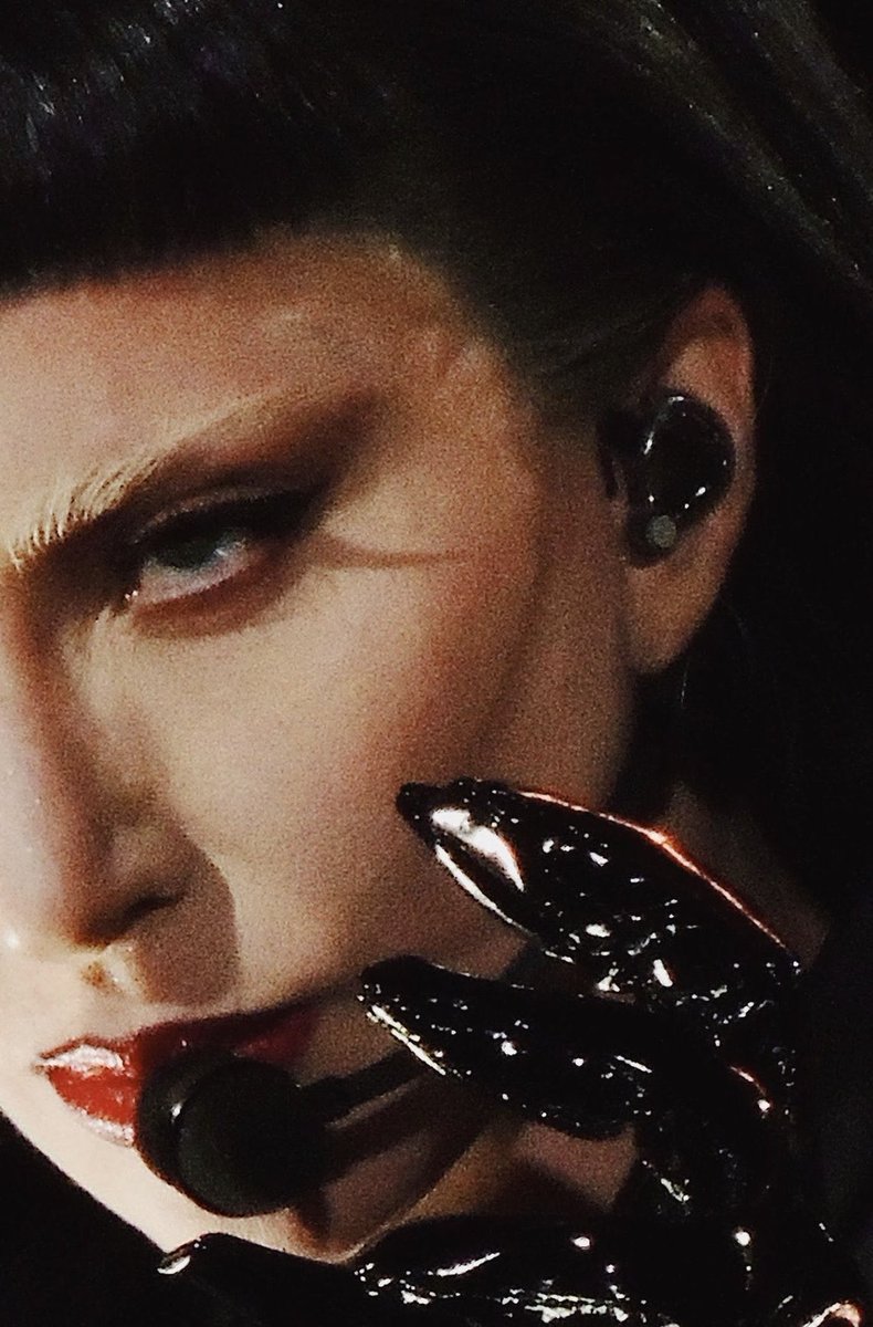 M∀YHEM 🇵🇸 (@scarzonreplay) on Twitter photo 