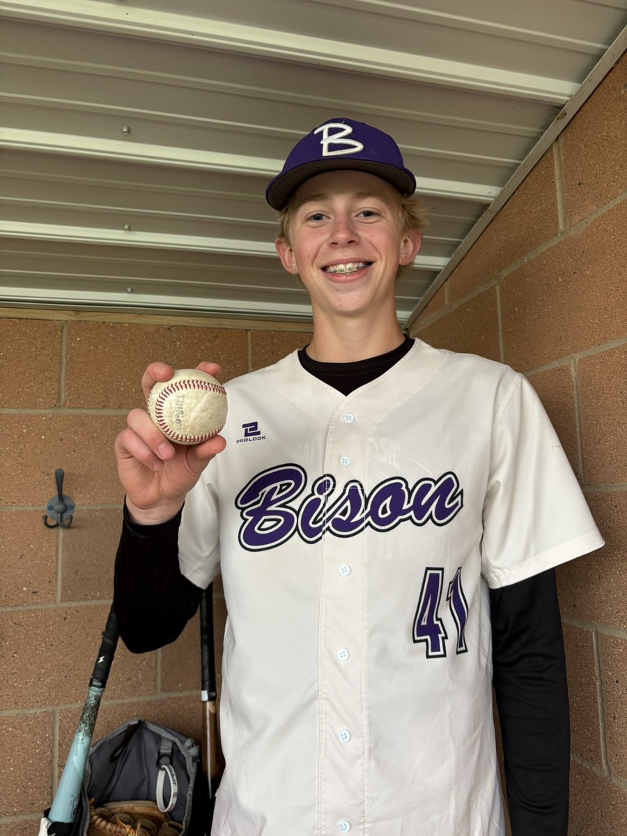 !!! NO HITTER ALERT!!!  Will Miriovsky throws a 13k, 0 walk, 73 pitch gem for the curly W Buffalo JV, Damn near a perfect game. Jack O’Brien and <a href="/tysonmoore1424/">Tyson moore</a> both W/ 2 knocks.