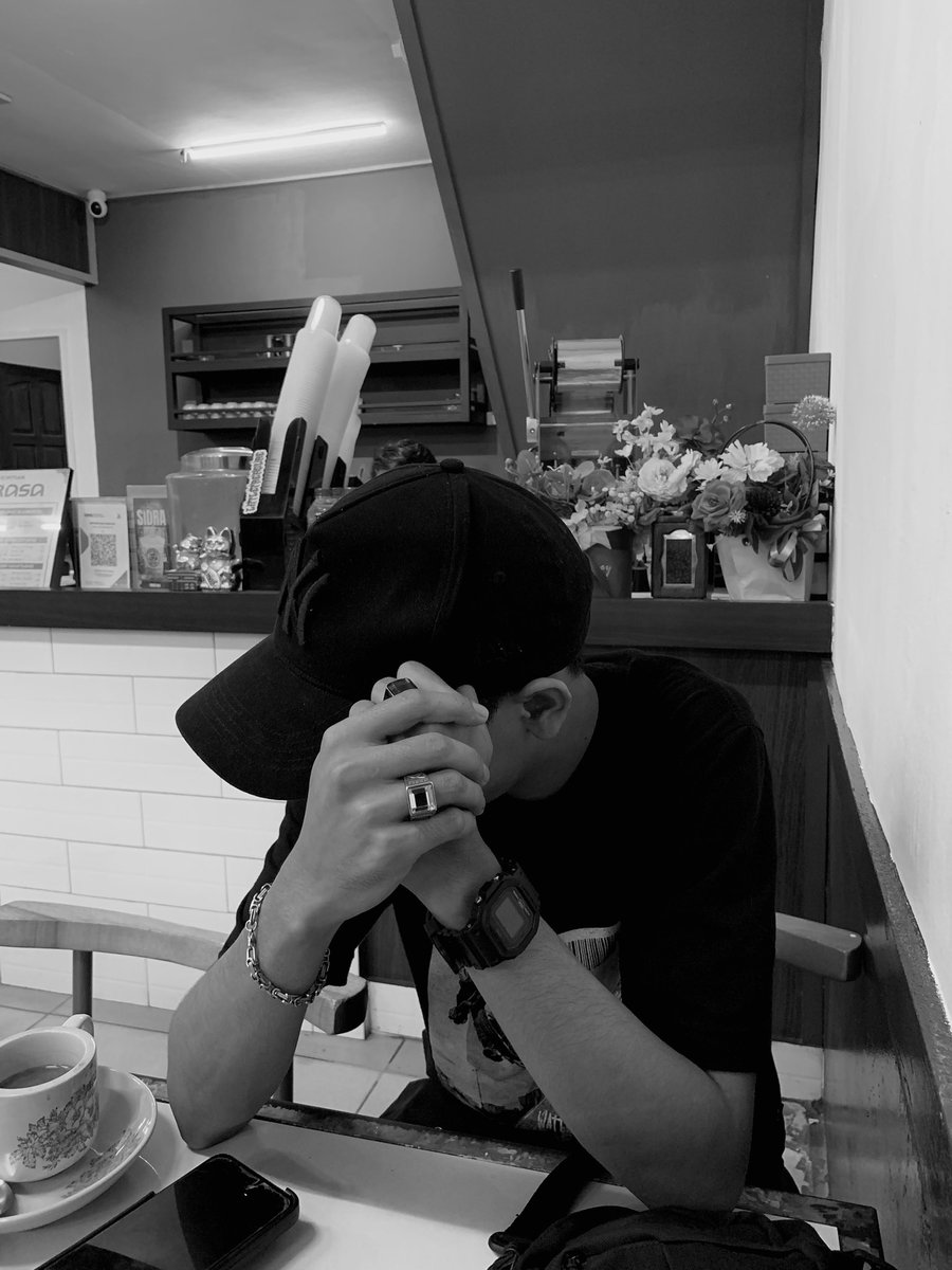 baaartholonius's tweet photo. Coffee Yess, You Maybe.. https://t.co/XajEWsAeHD