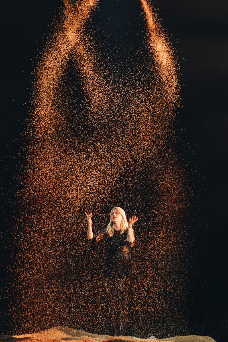 So emotional! 🇫🇷