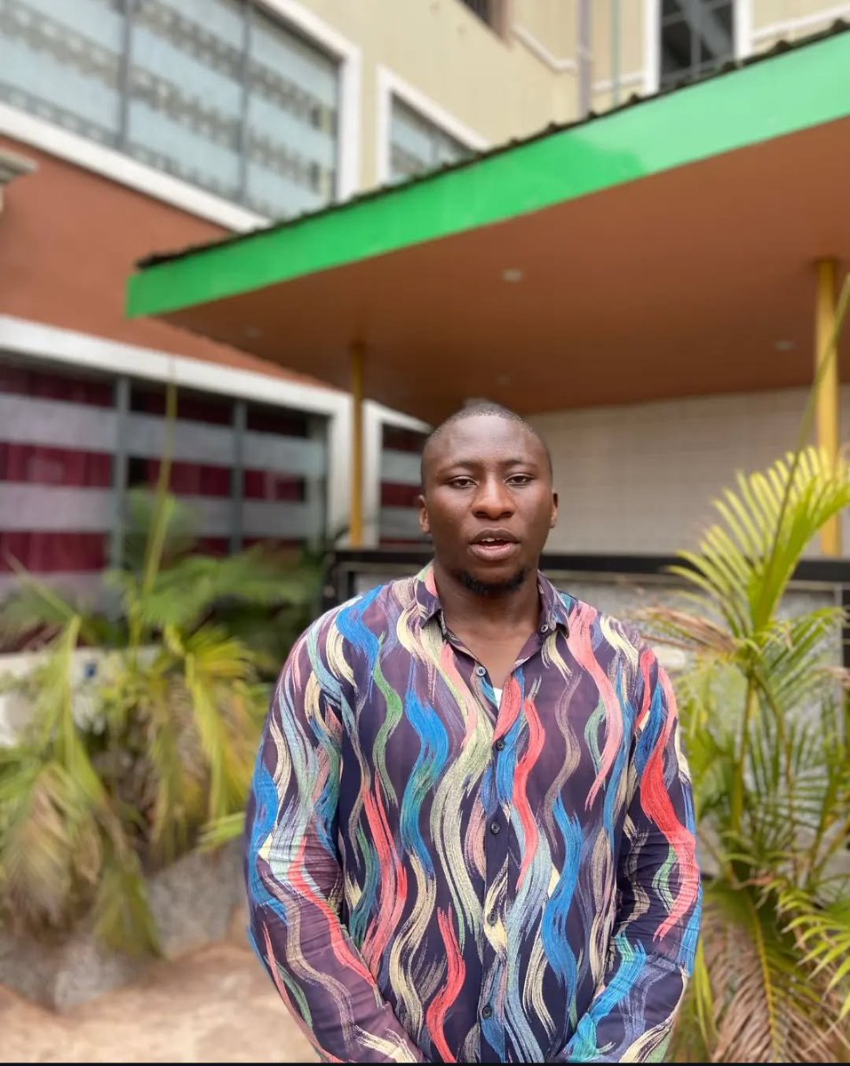 SirbenedictJ's tweet photo. @vdmempire this guy Onwe Victor Chinemerem
Needs to be investigated and stop, he is a scammer and a fraudster, all he does is to pasuade people to invest to is trading academy called kptacedemy, when it's time to return the investment he will block the investor https://t.co/DVhorhuTt0