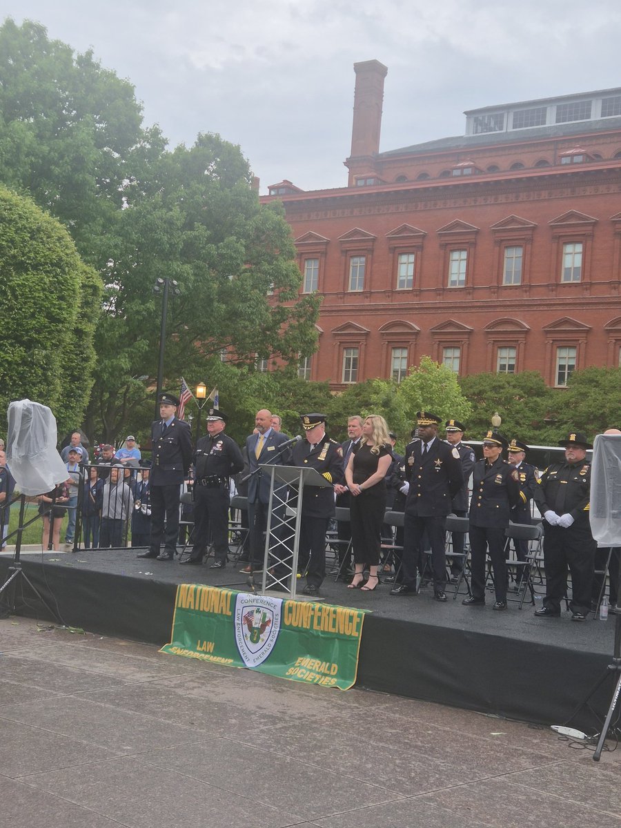 Embassy of Ireland, USA tweet media