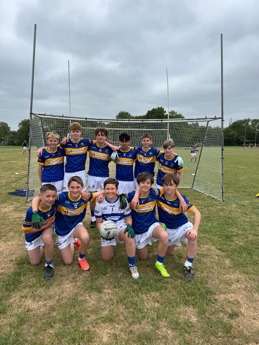 NBS_Herts's tweet photo. A great day for Gaelic Football at NBS. Four teams both boys and girls representing the school with their new sponsored kits at the Hertfordshire Schools. @officialgaa @hertsgaa https://t.co/W9GuVBuoml