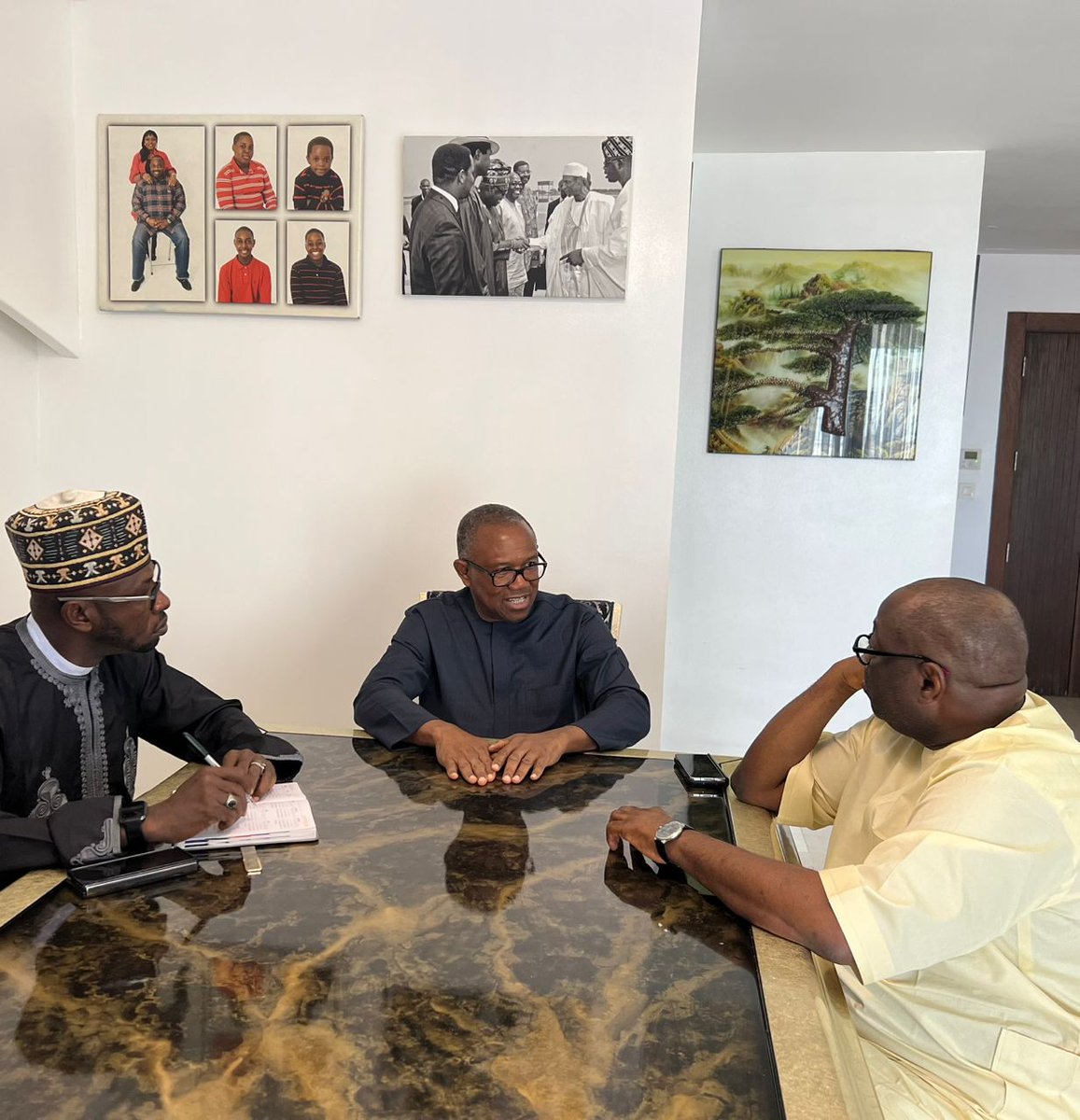 Early this morning, I had the honour of visiting my very dear elder brother and committed patriot, Chief Dele Momodu, at his house in Lagos. This visit was in celebration of his 65th birthday and to discuss the forthcoming birthday leadership lecture titled “How to End Hunger and