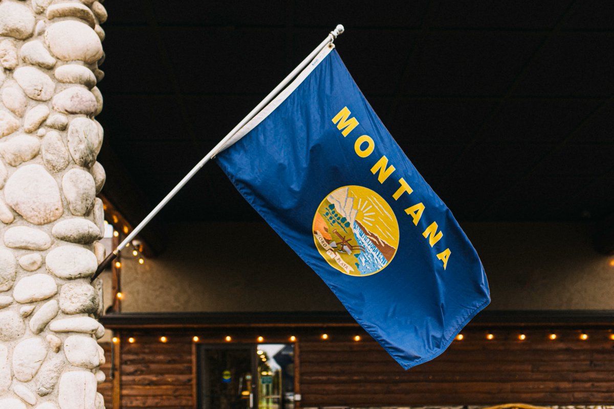 infinitacity's tweet photo. Something big just happened in Montana.

SB 535 establishes the first legal framework in the U.S. to license experimental treatment centers.

This isn’t just deregulation. It’s increased regulatory clarity.

🧵 What it means for biotech founders and the future of longevity: https://t.co/JoBBqhUOer