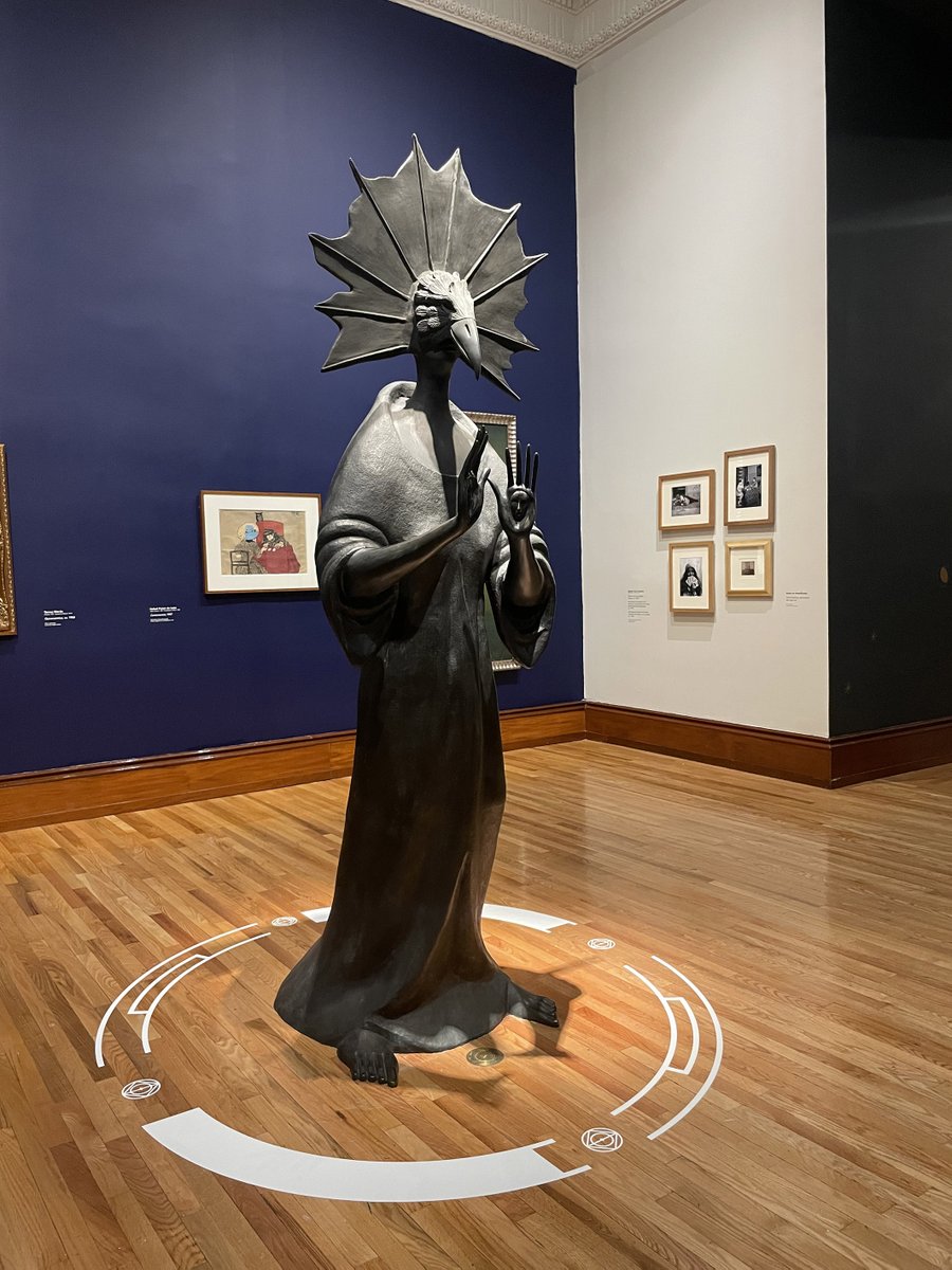 La exhibición “Bajo el signo de Saturno. Adivinación en el arte” propone una nueva revisión de la #ColecciónMUNAL a través de las tradiciones esotéricas como el espiritismo, la clarividencia, la astrología, la quiromancia y la cartomancia, temas que se transforman y resignifican