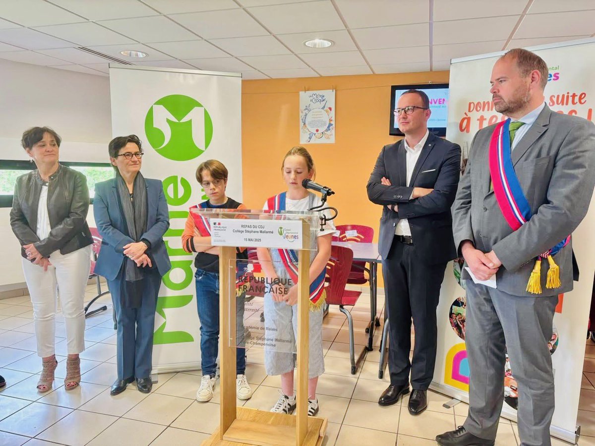 CMallarme51230's tweet photo. Jeudi 15 mai 2025, le conseil départemental des jeunes (CDJ) a organisé un repas solidaire servi dans 43 collèges Marnais.
Collège Stéphane Mallarmé de Fère-Champenoise
Labor noster dignitas nostra
@AcReims https://t.co/3OCHDlhtfi