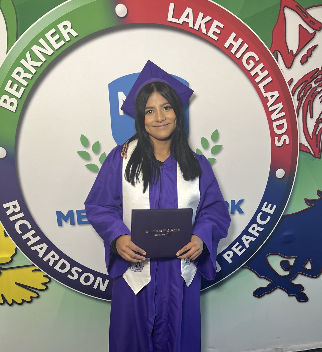 Memorial Park Academy (@mpa_risd) on Twitter photo Congratulations Karen! She is our latest <a href="/RichardsonHS1/">Richardson HS</a> graduate. <a href="/Choat311/">Chris Choat</a> <a href="/CarmenSteward9/">Carmen Morris</a> <a href="/ShariceLashay_/">Sharice Nash</a> <a href="/TJNavin/">T.J. Navin</a> <a href="/SharondaTims/">Sharonda Tims</a> Congratulations Karen! She is our latest <a href="/RichardsonHS1/">Richardson HS</a> graduate. <a href="/Choat311/">Chris Choat</a> <a href="/CarmenSteward9/">Carmen Morris</a> <a href="/ShariceLashay_/">Sharice Nash</a> <a href="/TJNavin/">T.J. Navin</a> <a href="/SharondaTims/">Sharonda Tims</a>