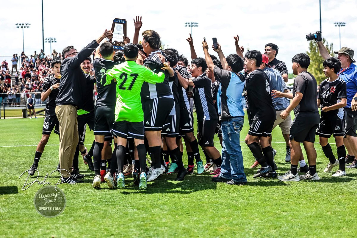 CollinsvillePa2's tweet photo. 🏆2025 1-3A STATE CHAMPIONS🏆
For the 2nd time in program history the Collinsville Panthers are state champs after beating Tuscaloosa Academy 5-2 in the final. Finishing with a record of 22-3-1 for the season. https://t.co/KAvy7bNufs