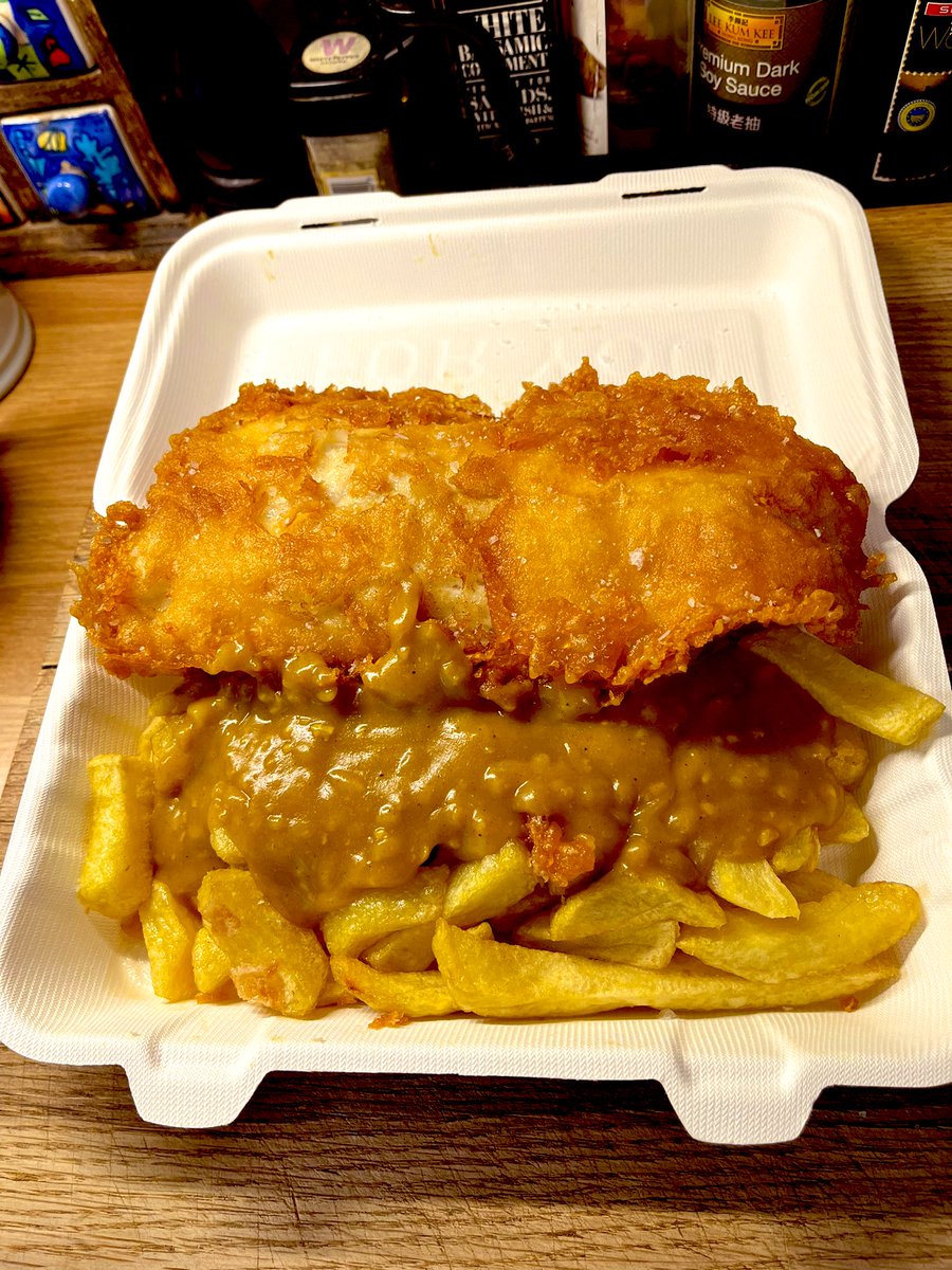 mertynabbot's tweet photo. Chippy tea! #Scarletts #Rhosneigr 😋 https://t.co/fM7m8UAD8j