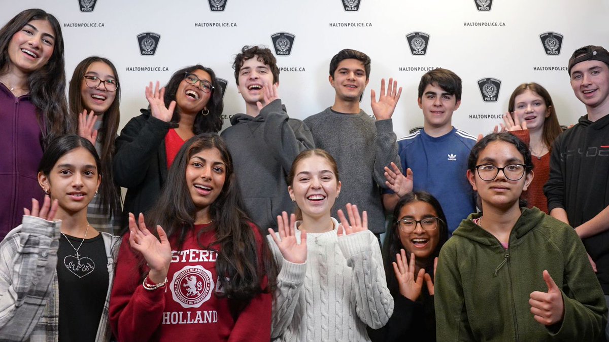 ‼️ ATTENTION HIGH SCHOOLERS ‼️ 

Make a difference by becoming a Youth Advisory Council member:
✔️ Offer insight into our youth policies, events, and programs
✔️ Advocate for Halton's diverse youth population
✔️ Suggest engaging initiatives

Apply today: bit.ly/3VMrdrp