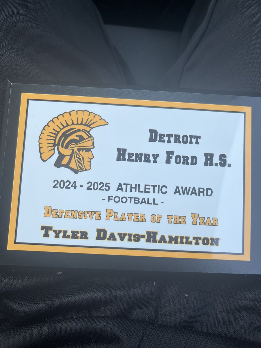 Tyler Davis-Hamilton tweet media