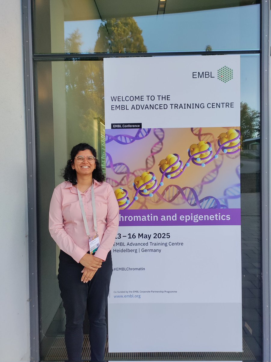ArchanaKambaru's tweet photo. Had a great time presenting my poster at the #EMBLChromatin conference, Heidelberg! Truly a pleasure discussing science with so many brilliant minds—deeply insightful and inspiring conversations throughout!
The beautiful surroundings made it even more special.
@EMBLEvents @embl https://t.co/LVYNhob8F5