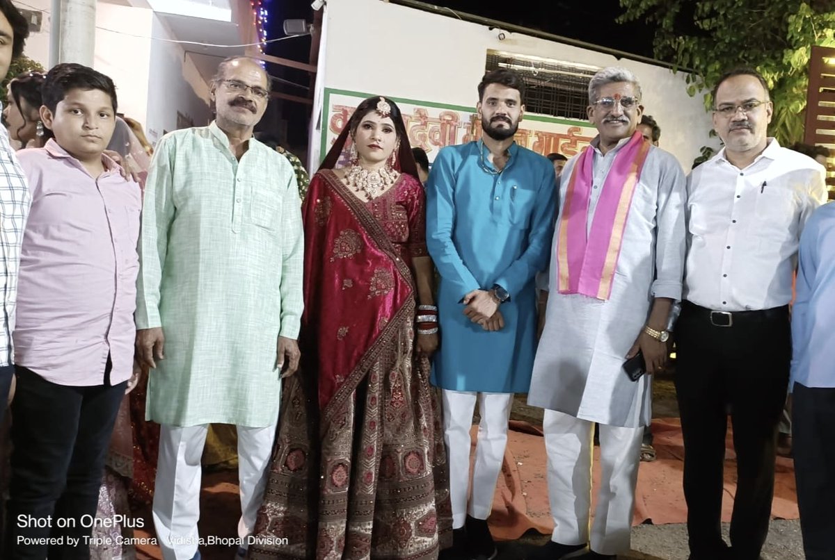 shivraj singh yadav (@singhyadav42130) on Twitter photo युवा भाजपा नेता अभिषेक शाक्य के परिवार में आयोजित वैवाहिक कार्यक्रम में पहुंचकर 🌺शुभकामनाएं दी🌺
<a href="/medeepaktiwari/">deepak tiwari</a>
<a href="/Abhishek_offic/">Abhishek shakya</a>
#IStandwithSharmishta
#BoycottTurkey #War2 #HrithikRoshan #ArrestSharmistha #रामगोपाल_यादव #मंत्री_विजय_शाह #Nadda युवा भाजपा नेता अभिषेक शाक्य के परिवार में आयोजित वैवाहिक कार्यक्रम में पहुंचकर 🌺शुभकामनाएं दी🌺
<a href="/medeepaktiwari/">deepak tiwari</a>
<a href="/Abhishek_offic/">Abhishek shakya</a>
#IStandwithSharmishta
#BoycottTurkey #War2 #HrithikRoshan #ArrestSharmistha #रामगोपाल_यादव #मंत्री_विजय_शाह #Nadda