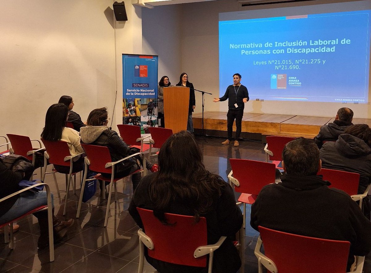📢En Aysén difundimos avances normativos logrados por nuestro país para la inclusión laboral de personas con discapacidad y/o asignatarias de pensión de invalidez. Nueva ley 21.690, por su derecho al trabajo en igualdad de oportunidades con las demás personas #ChileInclusivo