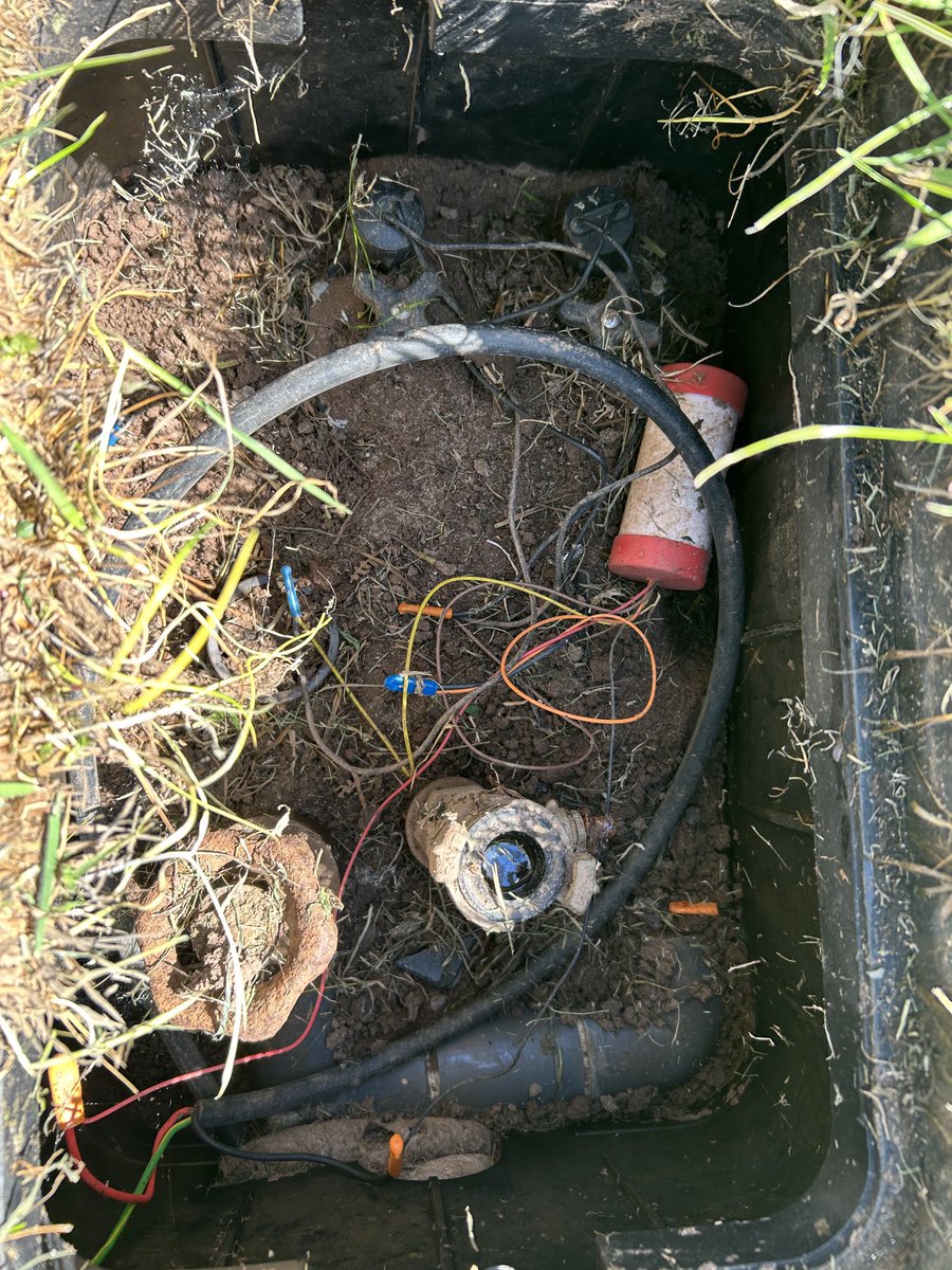 Sports Turf Services tweet media