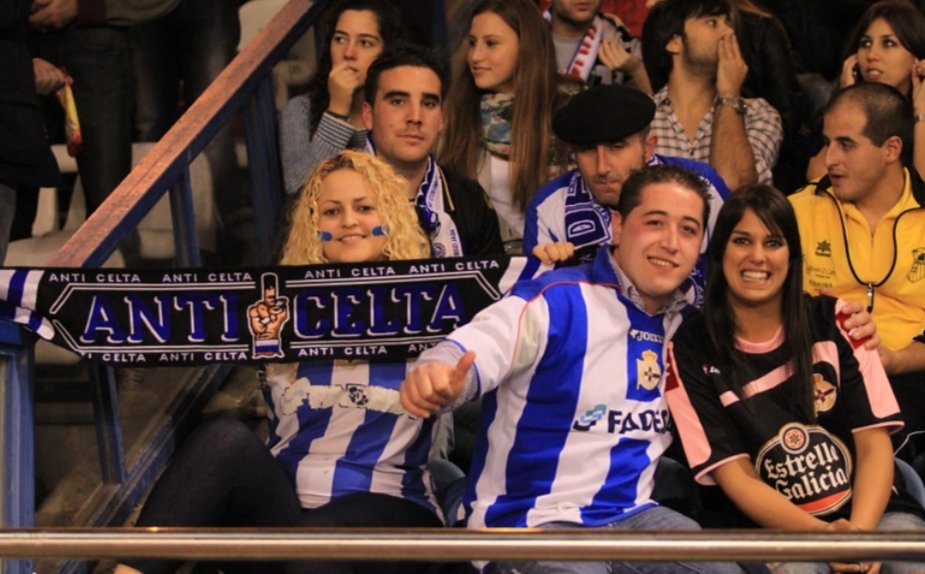 Habría que recordar a los celtarras farloperos que están en primera gracias a que el sevillismo en el año 1995 se movilizó e impedió el descenso a 2ª B de ambos equipos.

PUTA CELTA Y PUTA BALAÍDOS. 🖕🏼