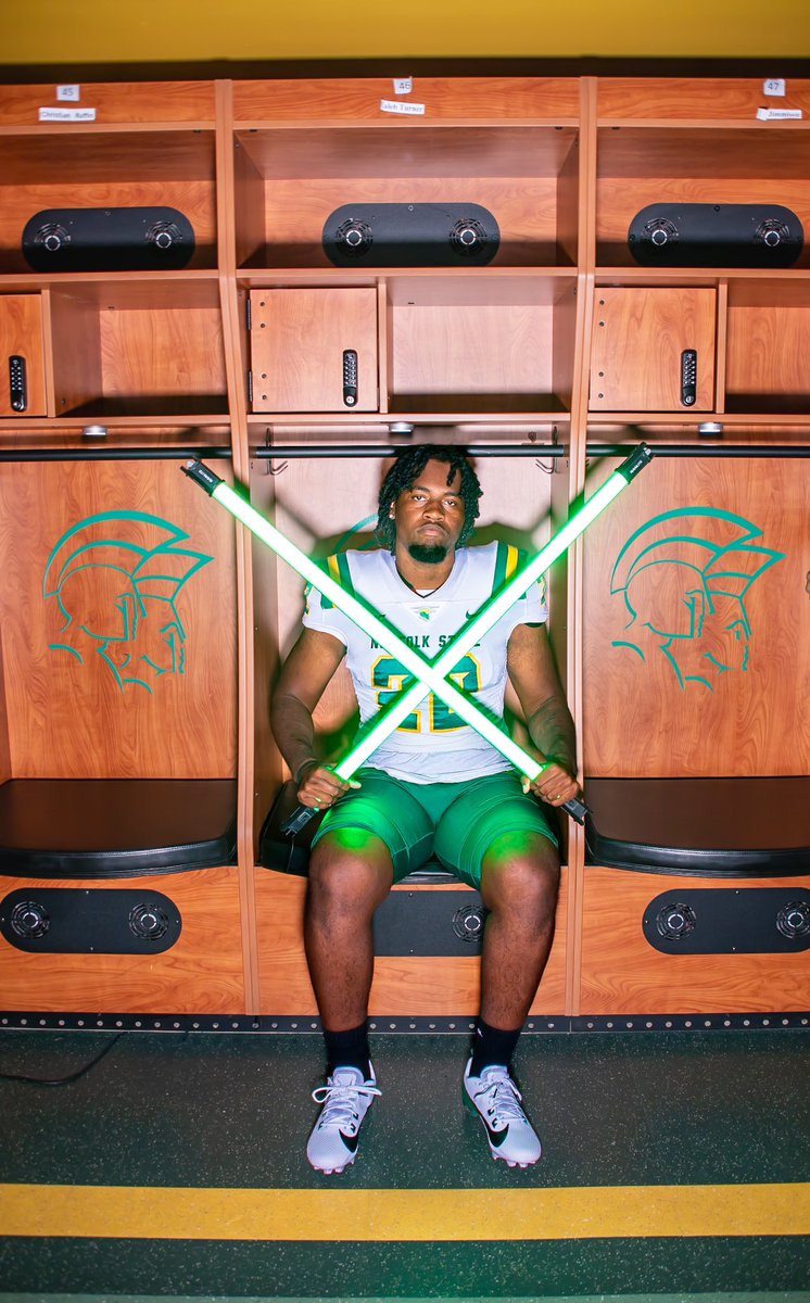 Deandre Jones tweet media