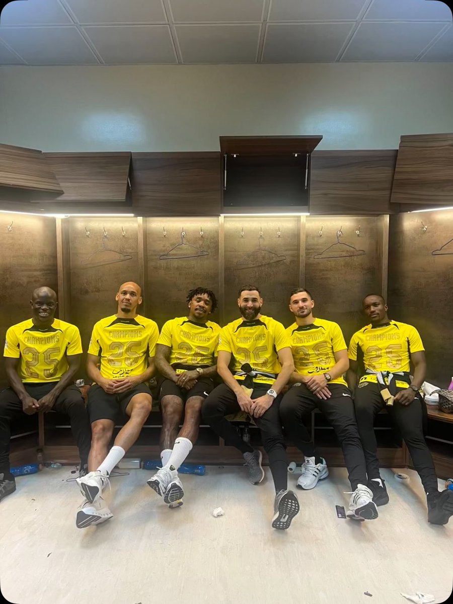 صورة الموسم!💛