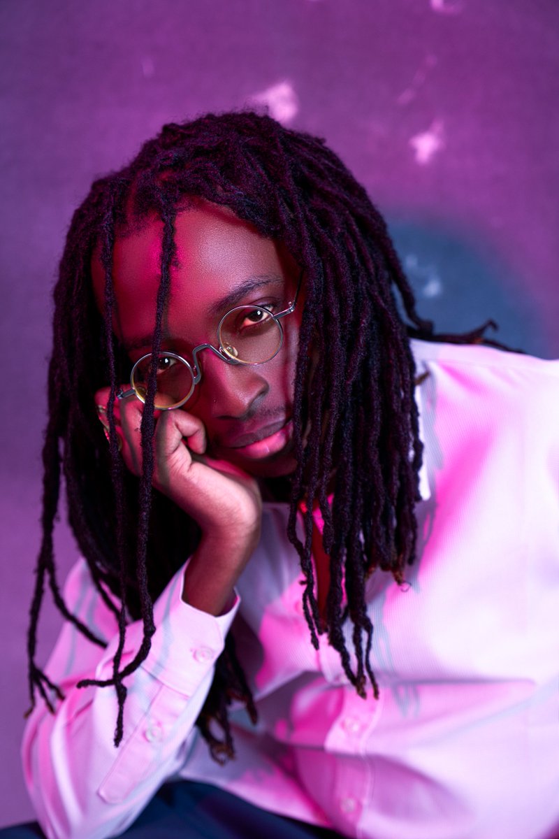 Mr_Lu3se's tweet photo. National Iseun Day.

No wishlist today, I just want people to tell me a good memory they have with me. Could be small, could be big... I just want to read/feel the love as motivation to keep going. 

🩷🩷

📸: @skinnyniggr https://t.co/Yf5ttAxhs4