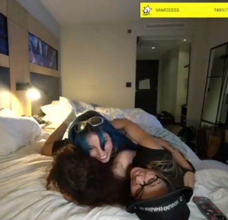 Un año ❤️‍🩹 ……