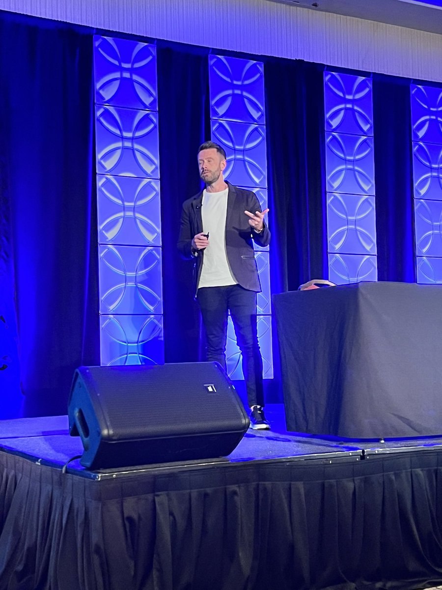 BSinger10's tweet image. Here is @DrRobinThorpe speaking on recovery #ASPDA2025 @fuelingvictory