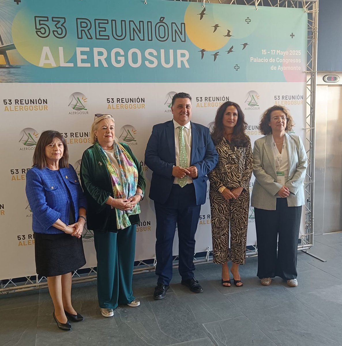 Colegio de Médicos de Huelva (@comhuelva) on Twitter photo 🔵La presidenta del <a href="/comhuelva/">Colegio de Médicos de Huelva</a> , <a href="/MRamblado/">mercedes ramblado</a> , ha participado hoy en el acto de inauguración del 53º Congreso de <a href="/alergosur_es/">ALERGOSUR</a> Andalucía en Ayamonte con médicos de distintos puntos de España y Portugal. 🔵La presidenta del <a href="/comhuelva/">Colegio de Médicos de Huelva</a> , <a href="/MRamblado/">mercedes ramblado</a> , ha participado hoy en el acto de inauguración del 53º Congreso de <a href="/alergosur_es/">ALERGOSUR</a> Andalucía en Ayamonte con médicos de distintos puntos de España y Portugal.