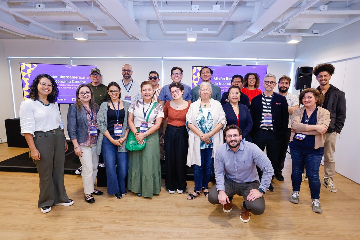 Gestores culturales de Manabí comparten experiencias y fortalecen capacidades en la Misión Iberoamericana de Economía Creativa, que se realiza en São Paulo 🇧🇷, y promueve el desarrollo del sector cultural. 👩‍🎨

🇪🇨 La participación ecuatoriana se concretó en el marco de un convenio