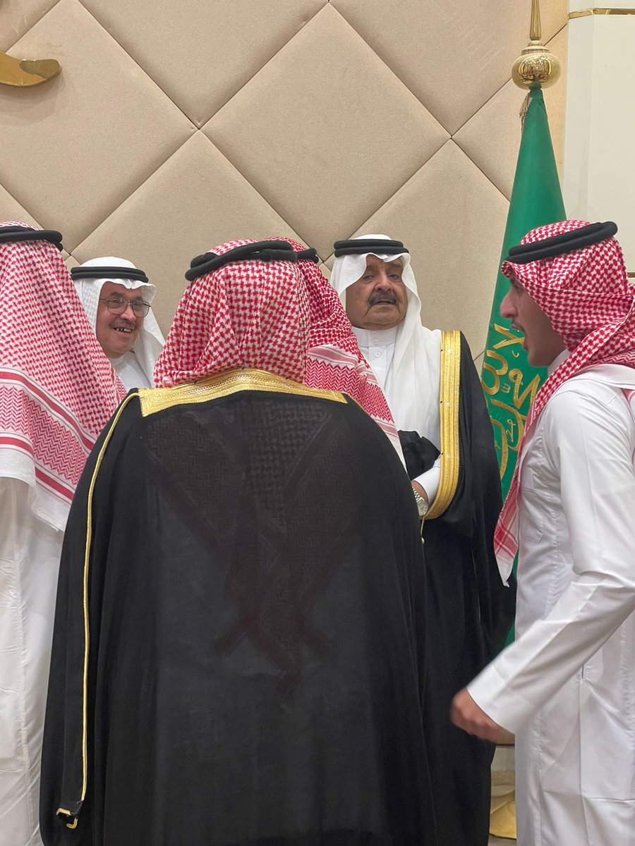 AzSinani's tweet photo. #الرياض_جارة_الكواكب 
#قاعة_اليخت 
امسية فرح  تخللها كل الوان الفنون ، في  زفاف ابنت الغالي عبدالعزيز صالح السناني  الى  الشاب  معاذ  عبدالله الكعيد  ،،
الله  يوفقهم  للحياة السعيده والذريه الصالحه ،، https://t.co/EtXMAVQiKg