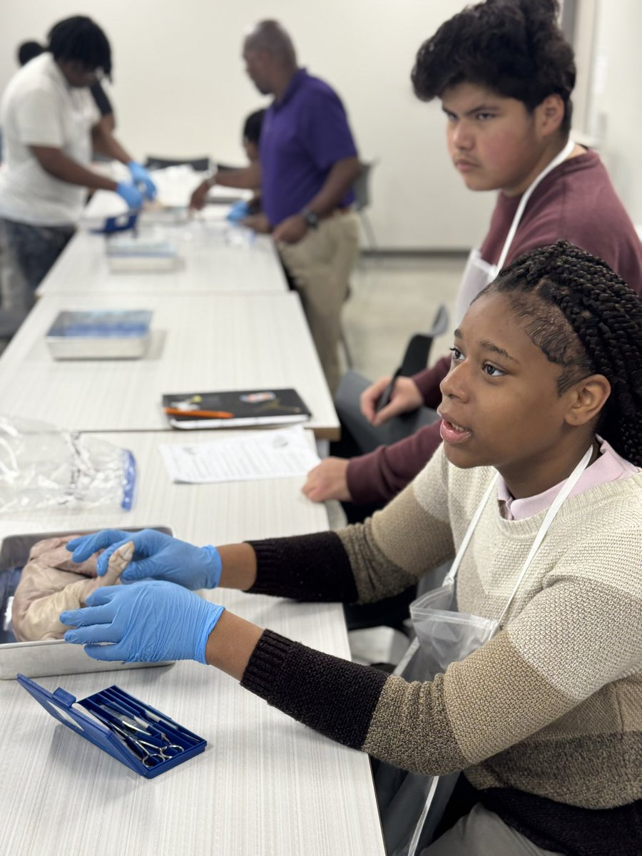 Doing great things in biology! <a href="/rradamsiii/">Richard R. Adams III M.Ed</a> <a href="/NFHS_TrueNorth/">North Forney HS</a>