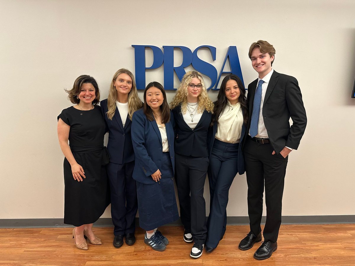 Newhouse School (@newhousesu) on Twitter photo 🏆 Earlier this month, a team of <a href="/NewhousePR/">NewhousePR</a> students took third place in the PRSSA’s prestigious Bateman Case Study Competition. Congratulations!
Read about their work and more <a href="/NewhouseSU/">Newhouse School</a> accolades from the Spring 2025 semester: buff.ly/Hskbf3x 🏆 Earlier this month, a team of <a href="/NewhousePR/">NewhousePR</a> students took third place in the PRSSA’s prestigious Bateman Case Study Competition. Congratulations!
Read about their work and more <a href="/NewhouseSU/">Newhouse School</a> accolades from the Spring 2025 semester: buff.ly/Hskbf3x
