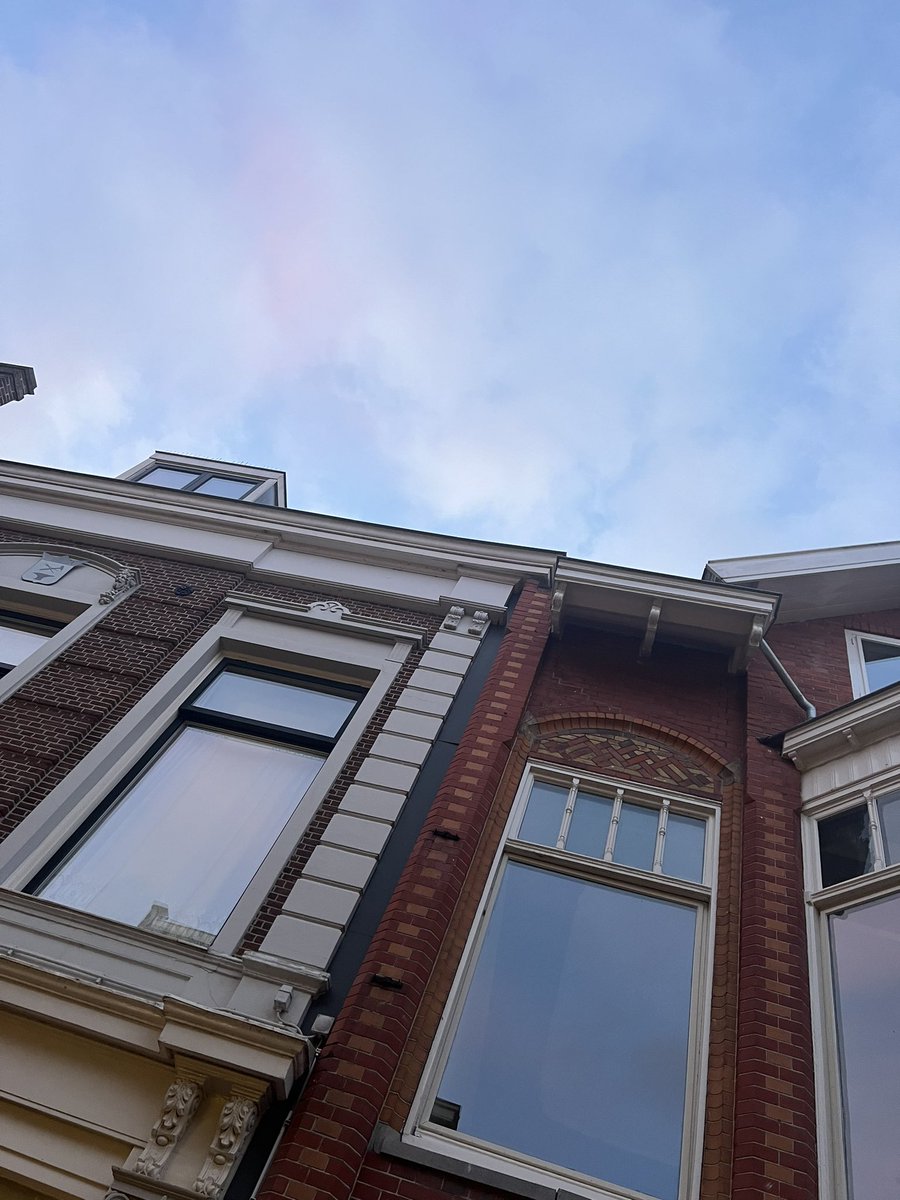 EricaAnaxagorou's tweet image. 21:41 🌸👽  #andsoitis