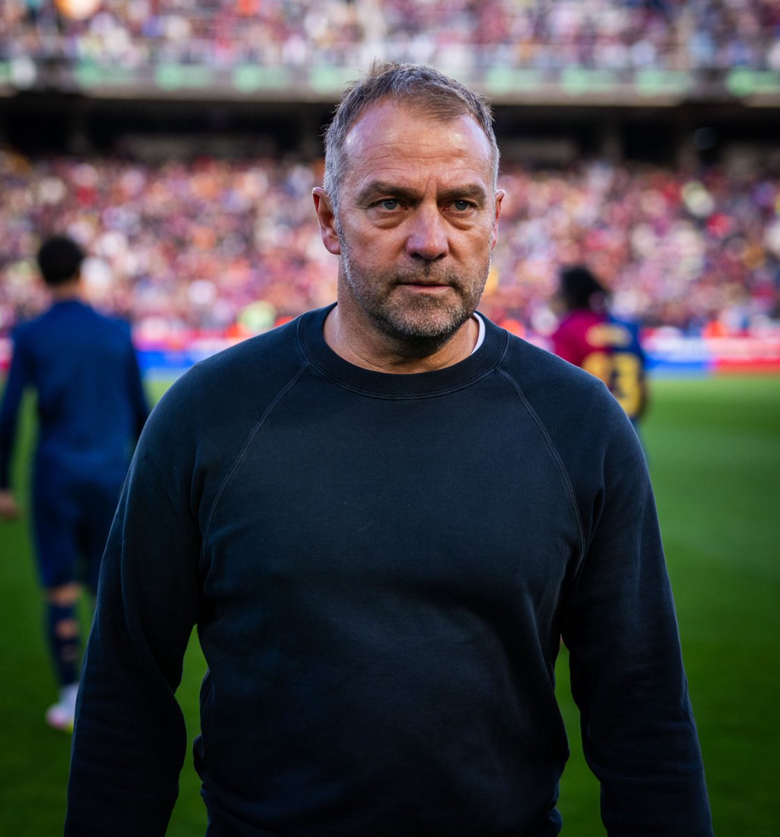 ذهبت لأشتري ساعة فـ لم أجد أفضل من الساعة التي عيّن بها هانز فليك مُدرباً لـ برشلونة ..👌🏻