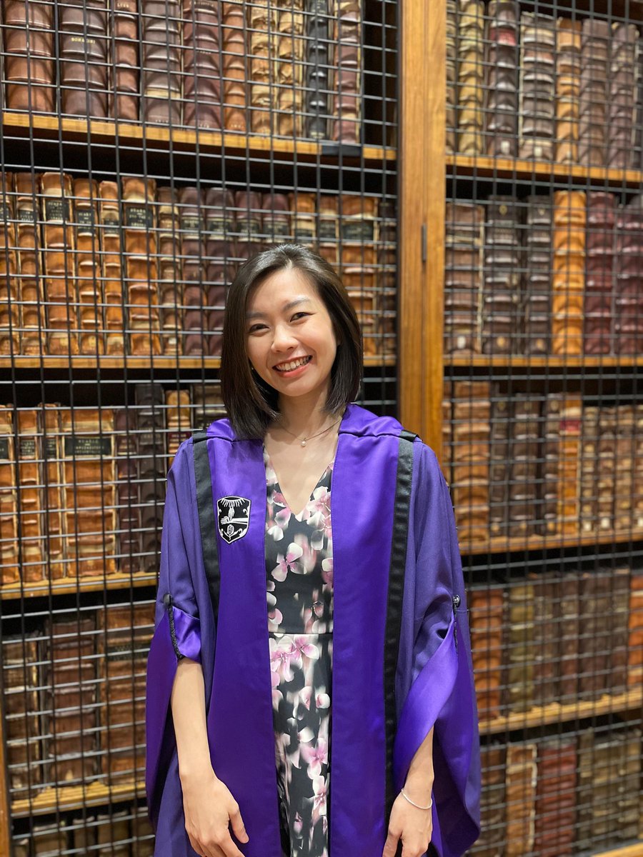 sydymoone's tweet photo. Very proud to be sharing this special day with my best friend, Steph since medical school! 
FRCP(London) ✅
#rcpfellows https://t.co/4QRL5Q2Jsg