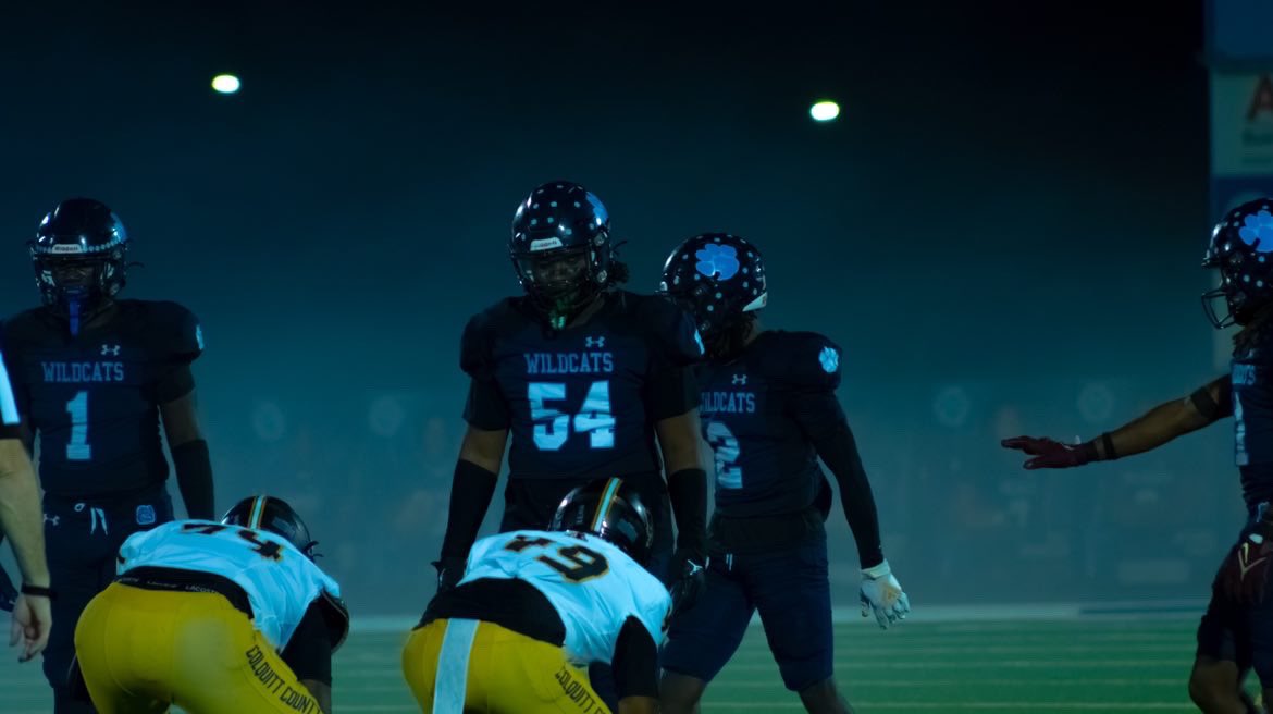 5/16 at 6:00 at Chris Gilman stadium come and watch some dogs work !!!!! <a href="/COACH217ROLAND/">Travis Roland</a> #ForC🐾amden <a href="/CamdenRecruits/">Camden FB Prospects</a>