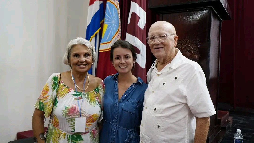 ONUCARIBE's tweet photo. 🫶 Agradecemos a la Sra. Tremblay por su apoyo en la realización de las actividades de nuestro modelo. 

🤝Reiteramos nuestro interés de continuar consolidando los vínculos entre ONUCARIBE y los representantes de la República Francesa🇫🇷 en Cuba🇨🇺. https://t.co/fnImtsKTto